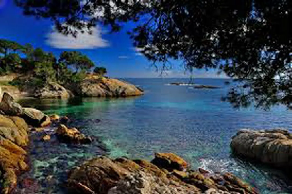 A&A Brothers S'Agaro Bay 0*,  Spain